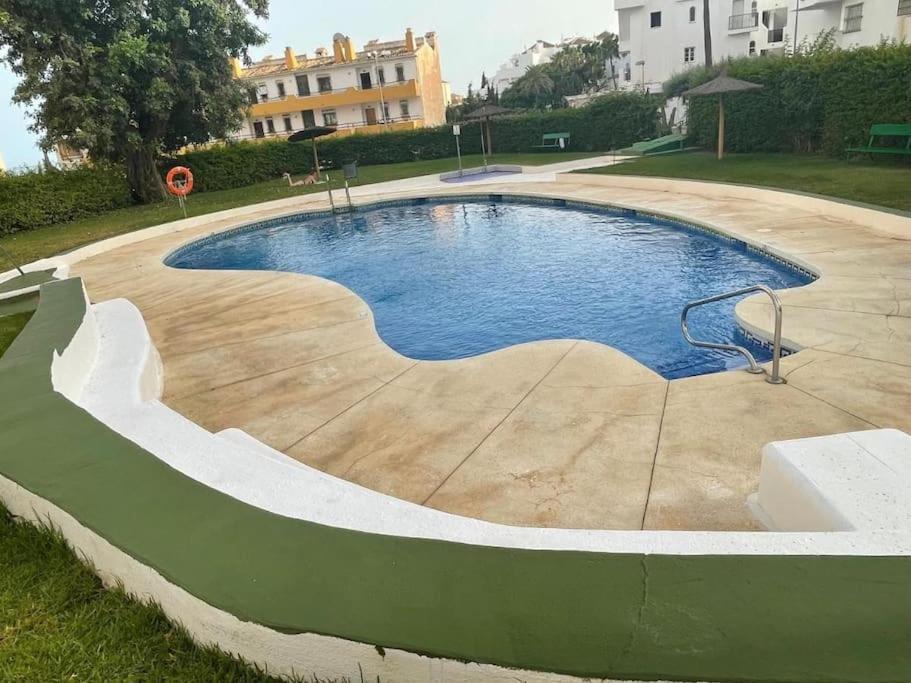 Apartamento Con Terraza A Pie De Playa Benalmádena Kültér fotó